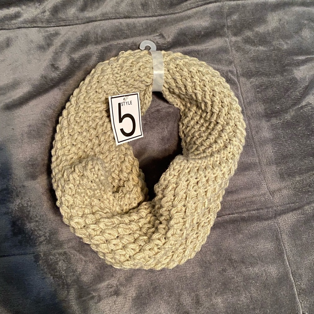 scarf